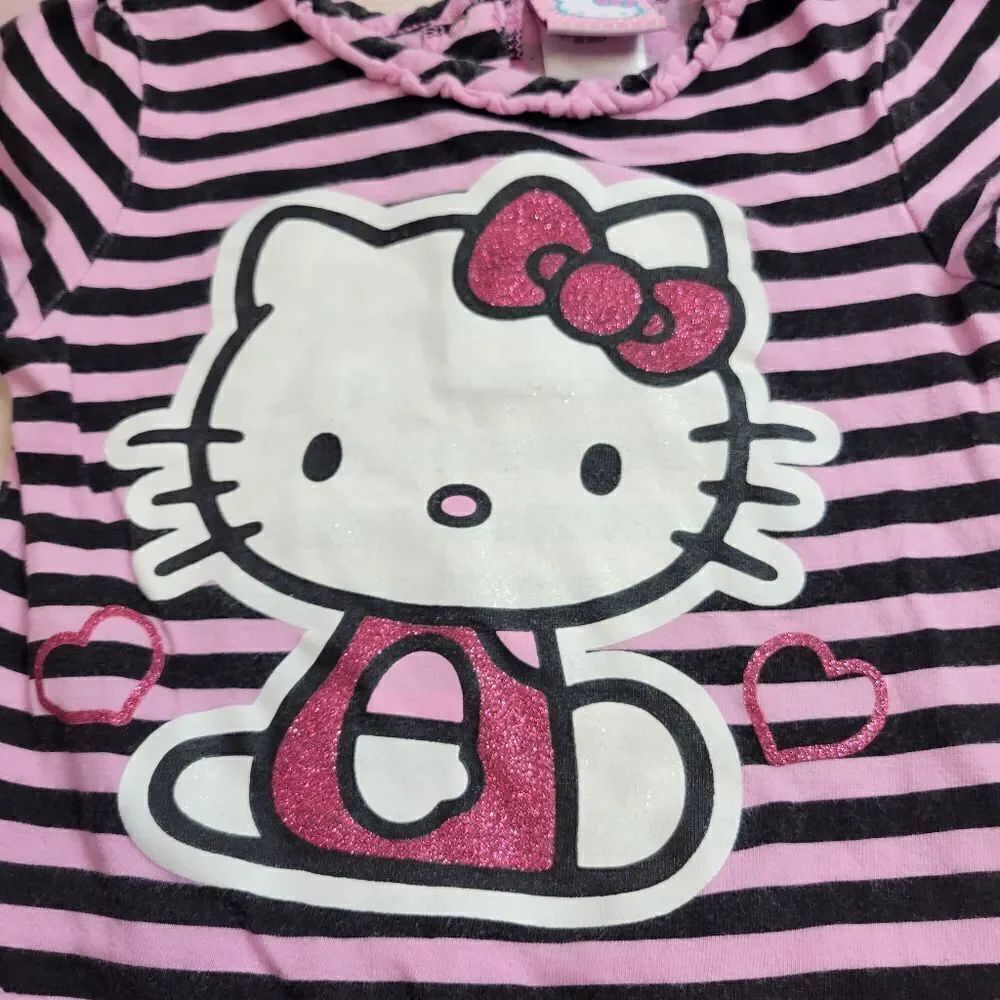 Hello Kitty bubble Dress 2T - Picture 2 of 3